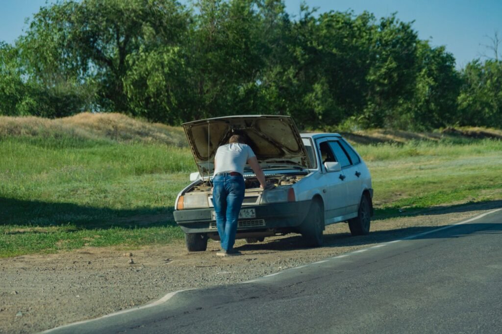 O Que Fazer se o Carro Quebrar na Estrada: imagem ilustrativa