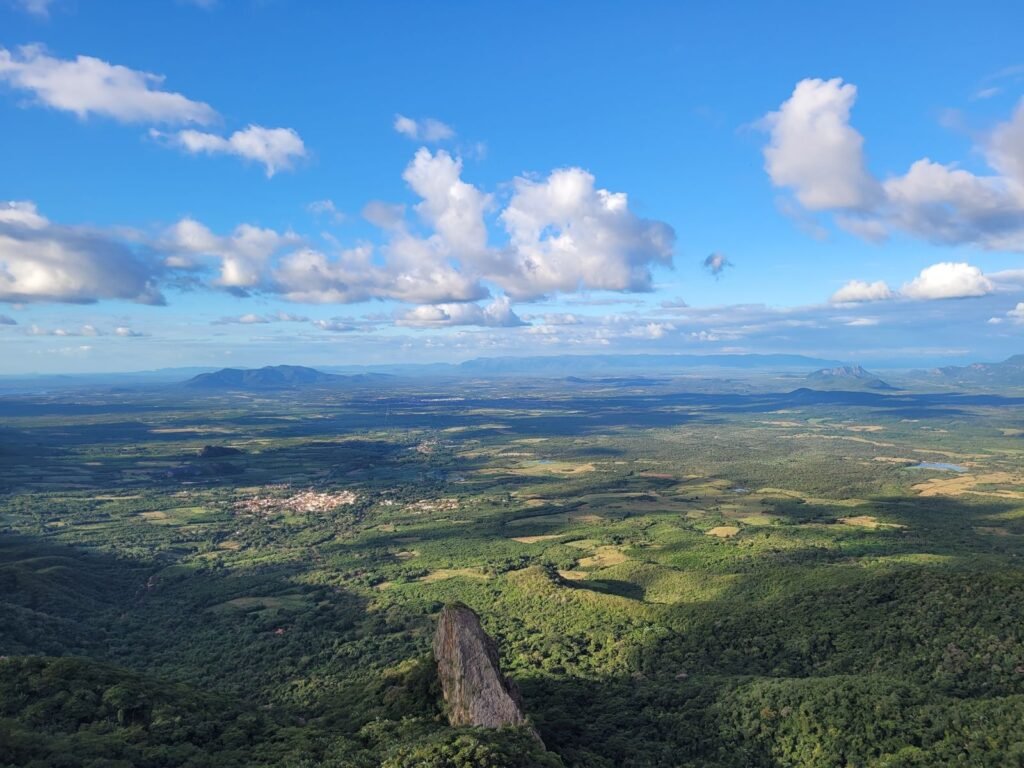 Quixadá de Carro: imagem ilustrativa